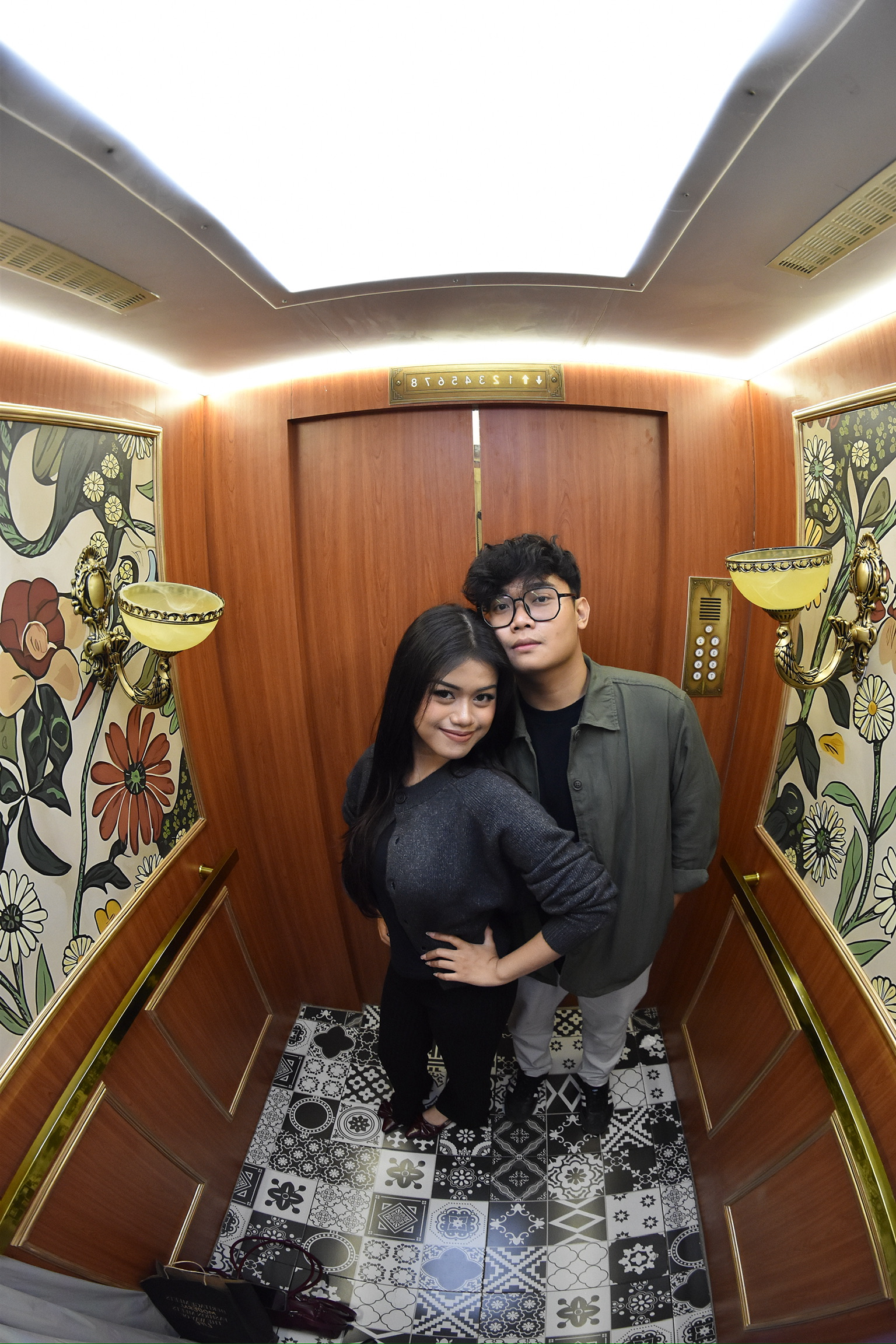 Dinda bersama Raihan